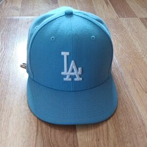 Adult Dodgers Fitted Blue Baseball Cap